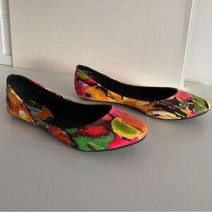Steve Madden Women's Floral Flats - Multicolor Size 91/2